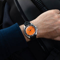 Montre de plongée Diver 200M Mecaquartz - Orange